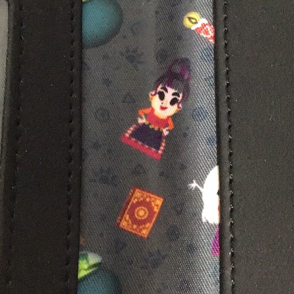 NWT DISNEY Loungefly Hocus Pocus Sanderson Sisters Black Flap Wallet